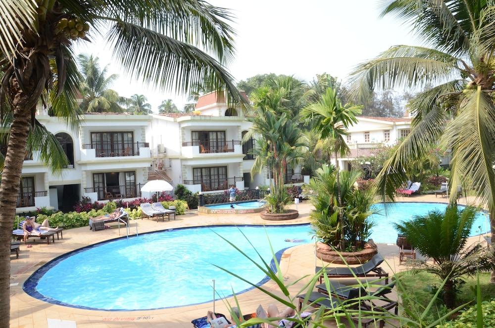 Sonesta Inns Beach Resort - Candolim Beach Extérieur photo