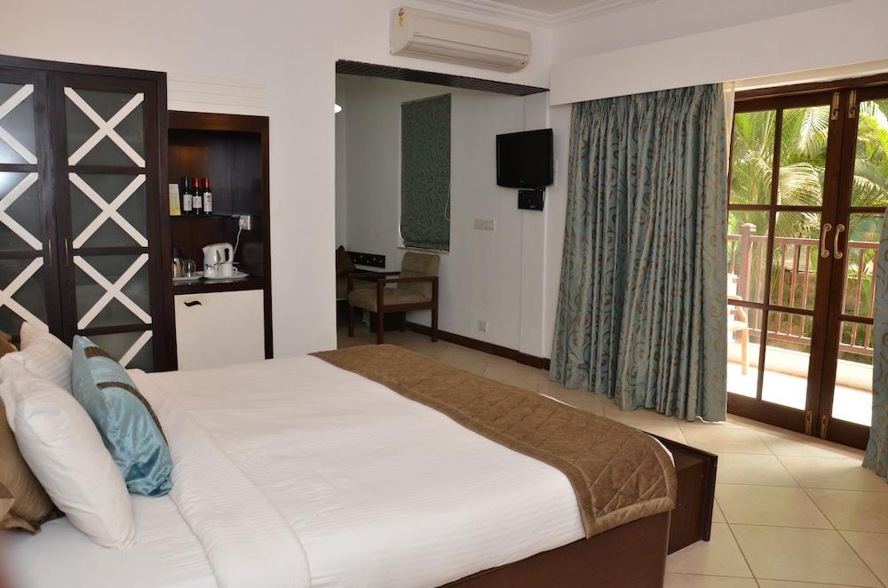 Sonesta Inns Beach Resort - Candolim Beach Extérieur photo